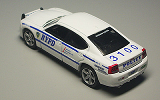 0408hotpursuit04.jpg