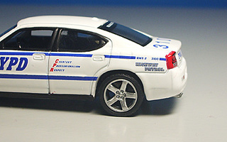 0408hotpursuit06.jpg