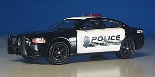 1016BB_police02.jpg